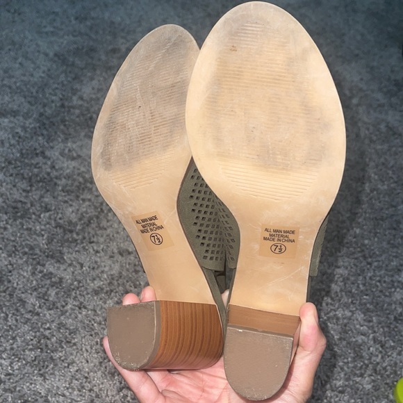 Olive Block Booties - Picture 3 of 3